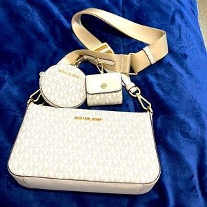 Michael Kors mini bag